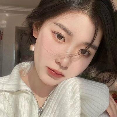 穿越后我嫁首富